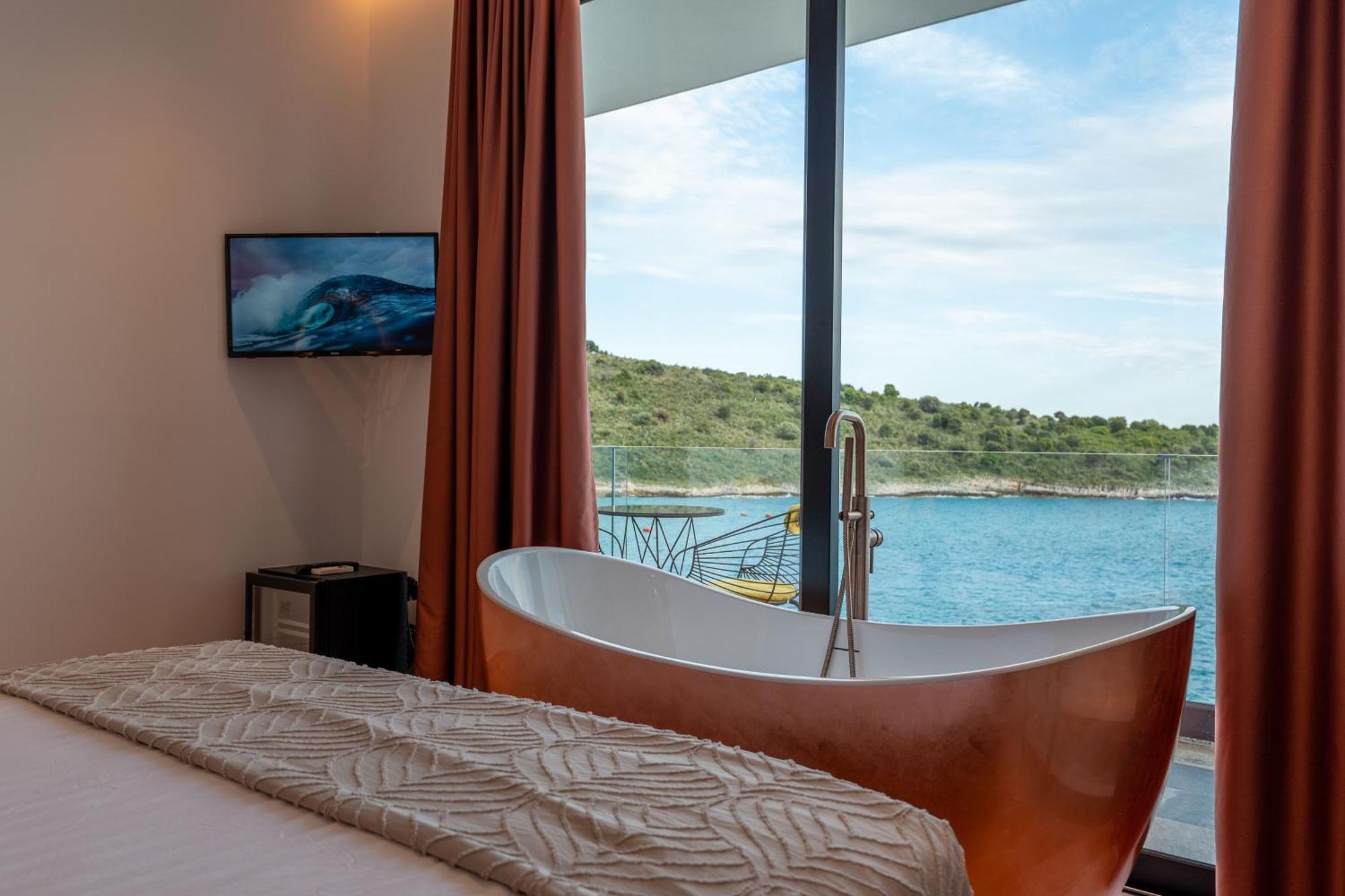 Siro Kerma Private Beach Villa Saranda Zewnętrze zdjęcie